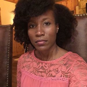 Meet your Posher, Leniece